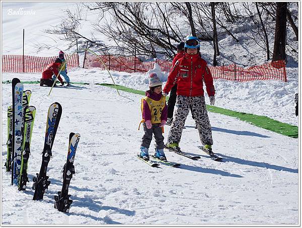 kids park,上越國際滑雪場,小孩 學滑雪,帶小孩滑雪,日本 學滑雪,日本 滑雪,日本 雪滑雪 小孩,日本滑雪場推薦,湯澤滑雪,越後湯澤 學滑雪,越後湯澤 學滑雪 小孩,越後湯澤 滑雪場 @壞波妞の旅行食踨