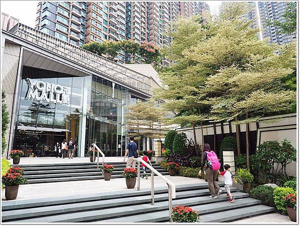【遊】【香港】YOHO mall形點．元朗購物新據點! - 遊&買 - 壞波妞の旅行食踨
