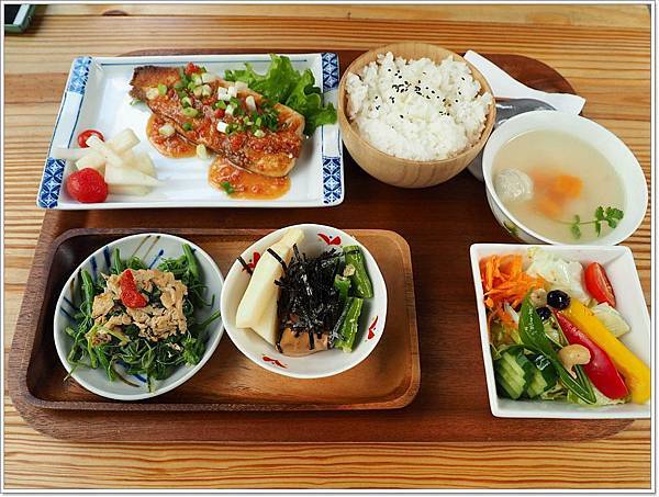台中 日式定食,台中 本町道 @壞波妞の旅行食踨