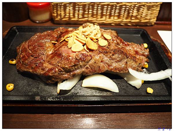 東京 立食牛排,東京 站著吃的牛排,銀座 牛排,銀座 立食 @壞波妞の旅行食踨