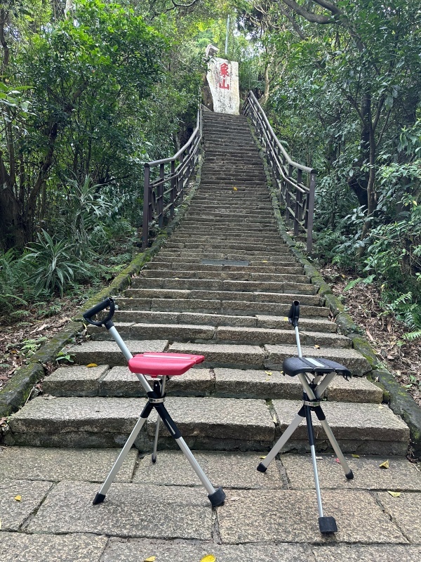 泰達隨身椅團購,泰達隨身椅操作方式,泰達隨身椅評價,泰達隨身椅重量,隨身椅推薦 @壞波妞の旅行食踨